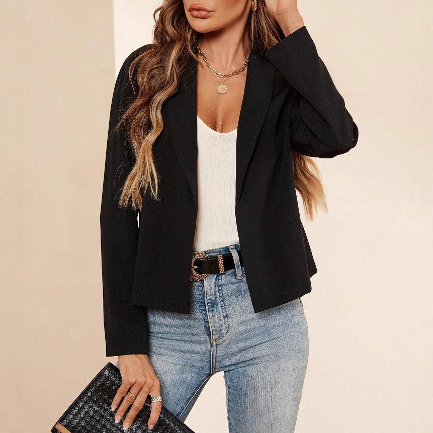 Blazer court noir élégant