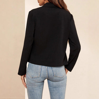 Blazer court noir élégant